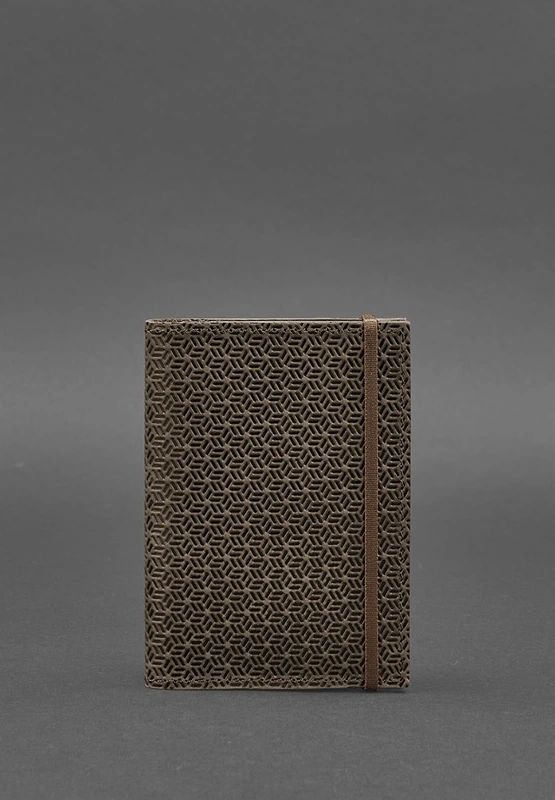 Шкіряна обкладинка для паспорта 2.0 Карбон темно-коричнева — BlankNote