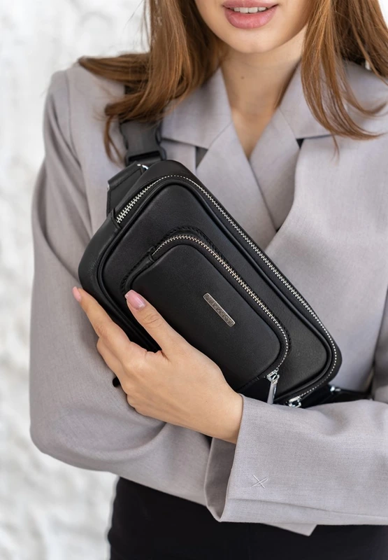 Шкіряна поясна сумка-бананка Трапеція чорна