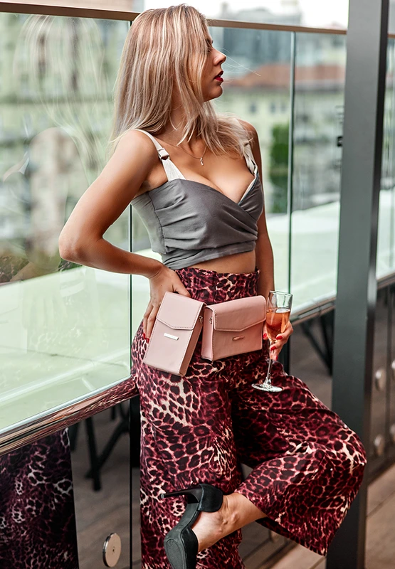 Набір жіночих рожевих шкіряних сумок Mini поясна / кроссбоді