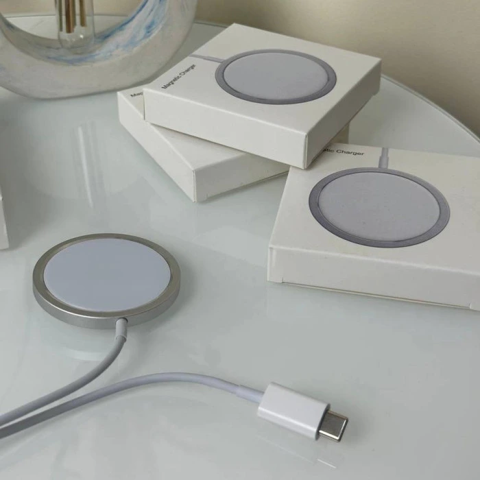 Бездротовий зарядний пристрій MagSafe (NL) — EX