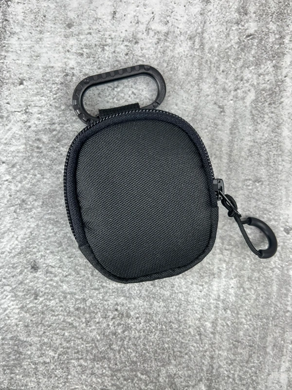 Органайзер - чохол для навушників (ключниця) на карабіні, Чорний — FAMK