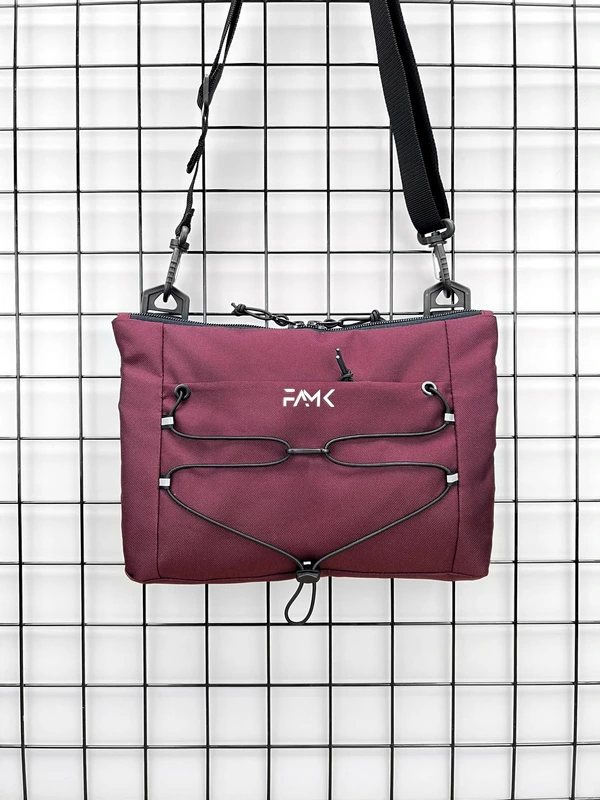 Сумка плоска через плече (месенджер, планшетка) для чоловіків та жінок, Бордовий — FAMK