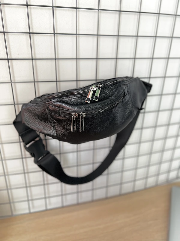 Чоловіча сумка на пояс (бананка) з натуральної шкіри, Чорний — FAMK