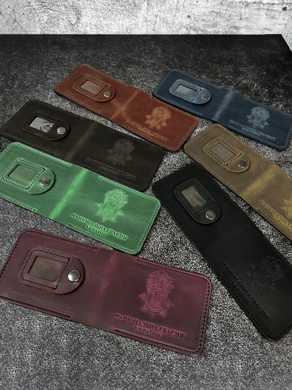 Обкладинка на посвідчення Національної Гвардії України із натуральної шкіри "Crazy Hors", Сірий — FAMK