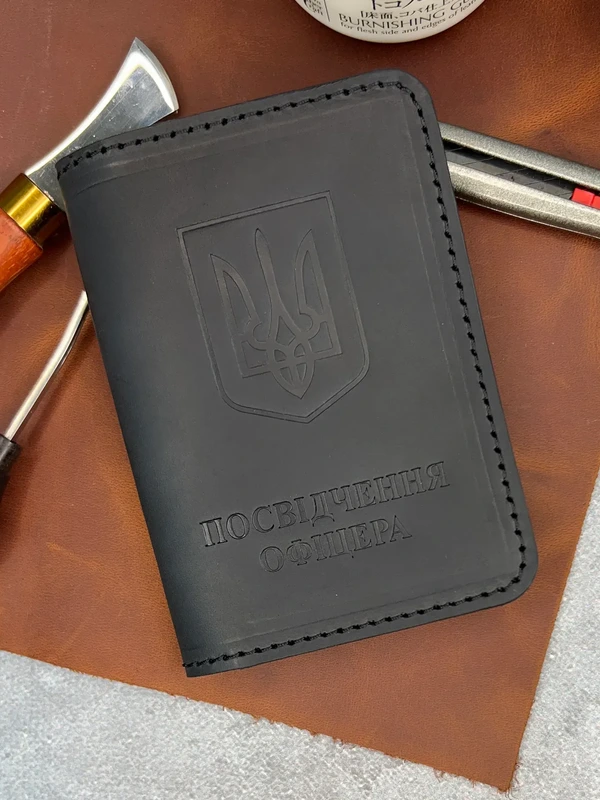 Шкіряна обкладинка Посвідчення Офіцера "Crazy Hors", Чорний — Horned Cossack