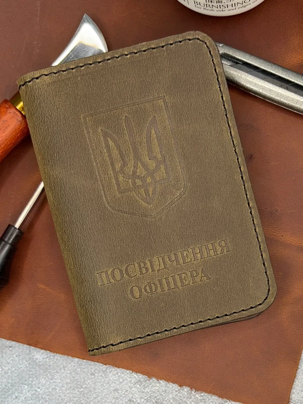 Шкіряна обкладинка Посвідчення Офіцера "Crazy Hors", Оливковий — Horned Cossack