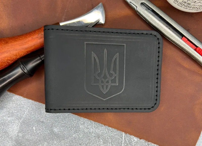 Шкіряна обкладинка ID паспорта та автодокументів "Crazy Hors", Чорний — Horned Cossack