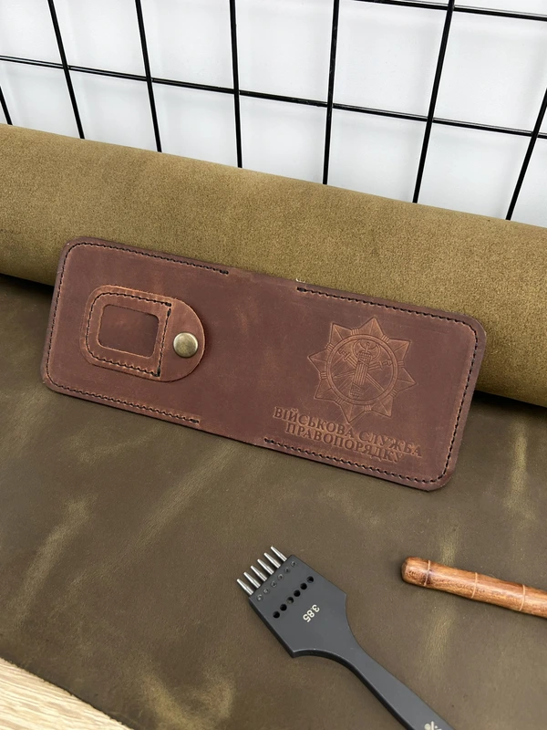 Обкладинка на посвідчення Військова Служба Правопорядку із натуральної шкіри "Crazy Hors", Коричневий — Horned Cossack