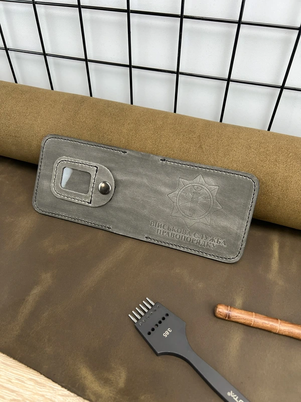 Обкладинка на посвідчення Військова Служба Правопорядку із натуральної шкіри "Crazy Hors", Сірий — Horned Cossack