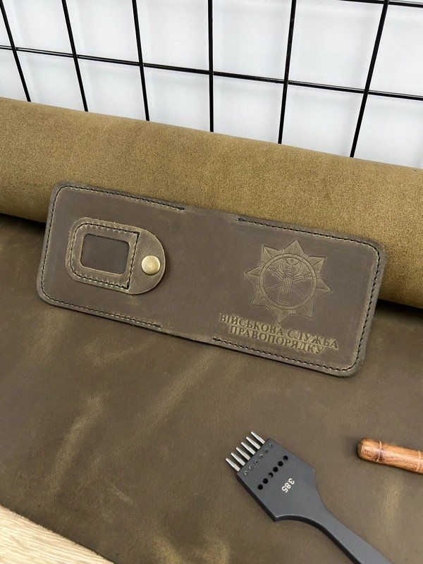 Обкладинка на посвідчення Військова Служба Правопорядку із натуральної шкіри "Crazy Hors", Оливковий — Horned Cossack