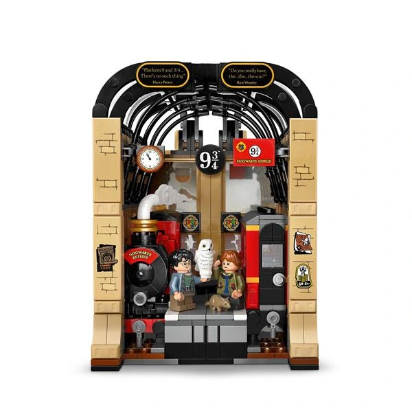 Конструктор LEGO Harry Potter Бук нук Гоґвортський експрес 832 деталі (76450) — LEGO