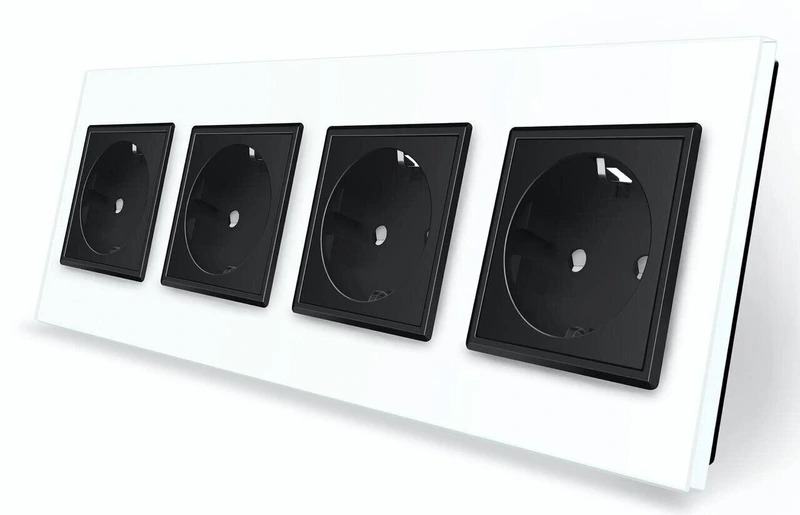 Чотиримісна електрична розетка з заземленням LIVOLO, чорна з білою рамкою, шторки, скло, 250В 16А (VL-C7C4EU-11/12)
