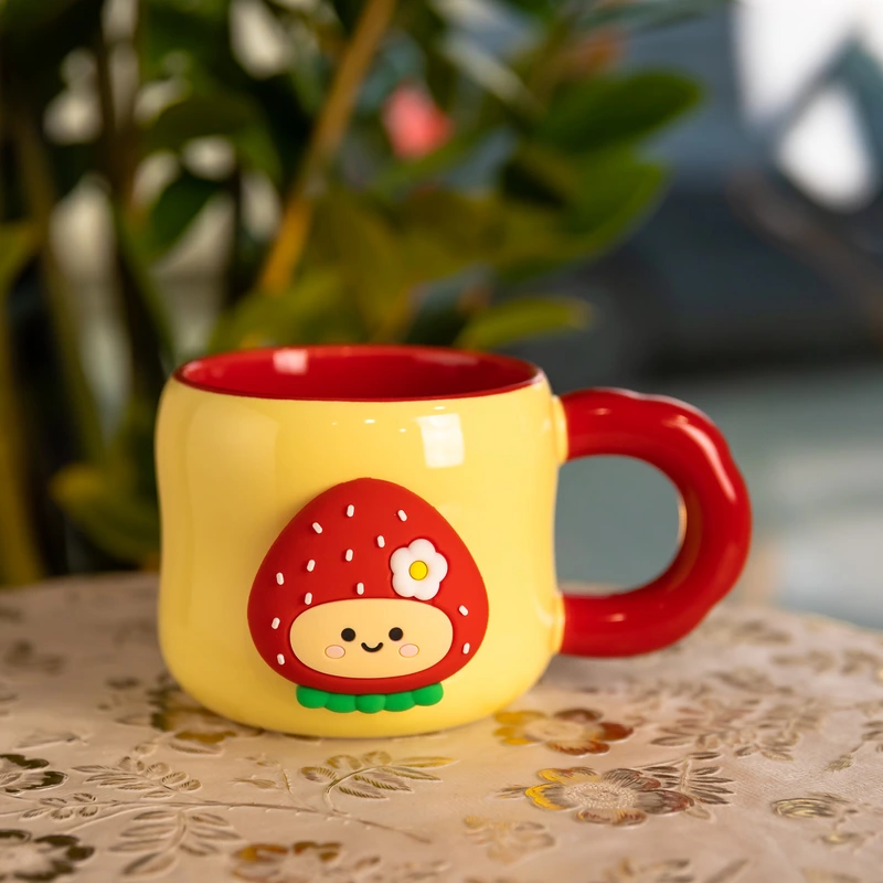 Чашка порцелянова з магнітом Поулиниця 400 (мл) подарункова кружка прикольна чашка для дітей на подарунок Жовтий з червоним FM-53A — Lugi