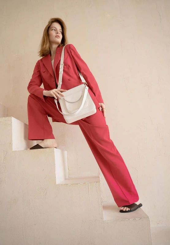 Жіноча шкіряна сумка Stella біла