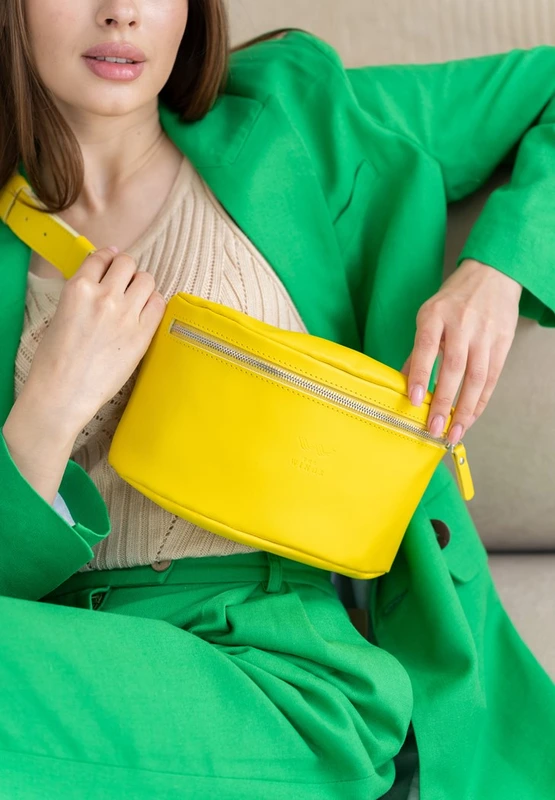 Шкіряна поясна сумка жовта