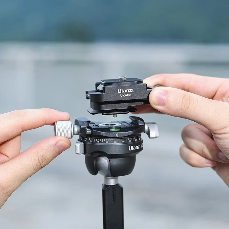 Кронштейн Ulanzi  UKA08 Camera Foldable L-Bracket