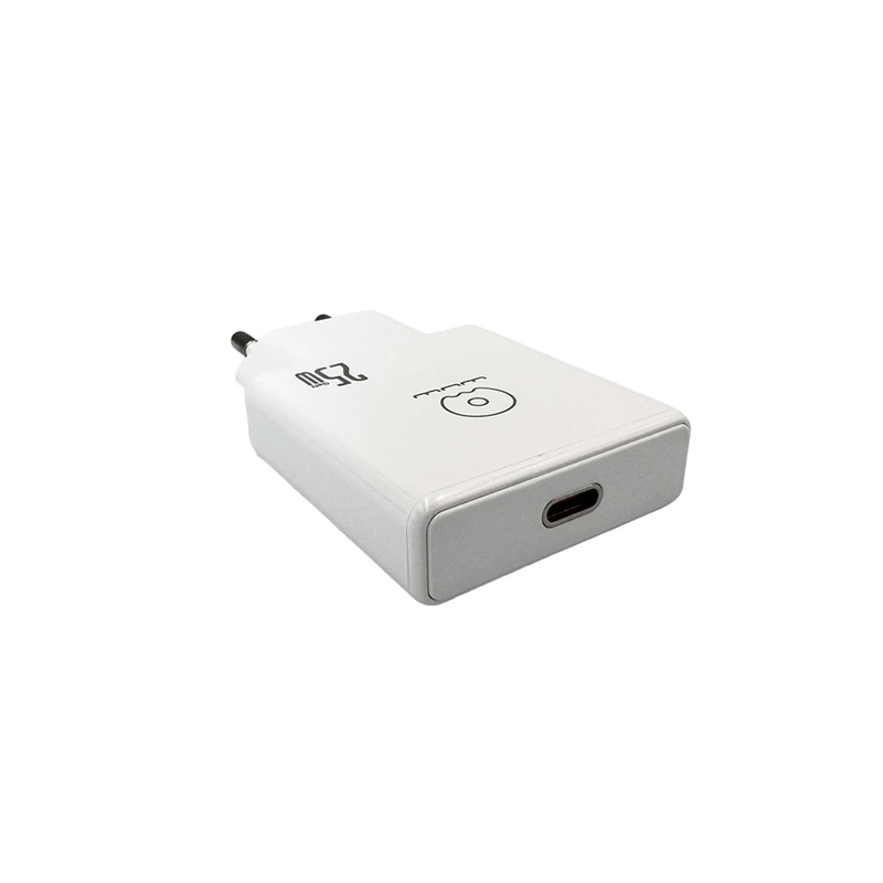 Мережевий зарядний пристрій WUW-C216 25W Gan ChargerUSB C white