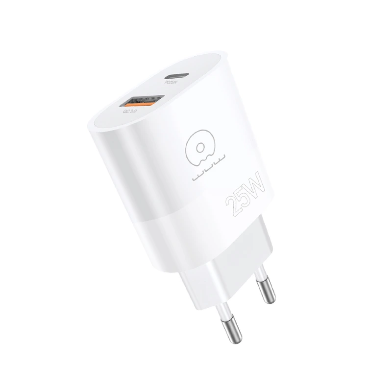 Мережевий зарядний пристрій WUW-C251 25W PD USB-C + USB QC3.0 18W