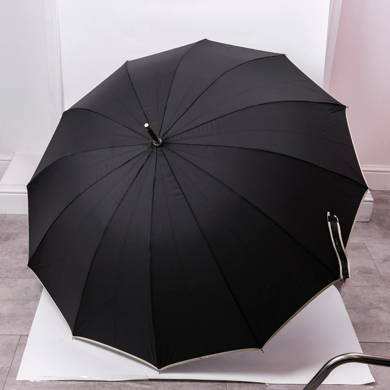 Класична парасолька-тростина з чохлом напівавтомат з поліестеру міцна надійна 12 спиць діаметр 120 см Чорний HP-23-16B — Yiwu
