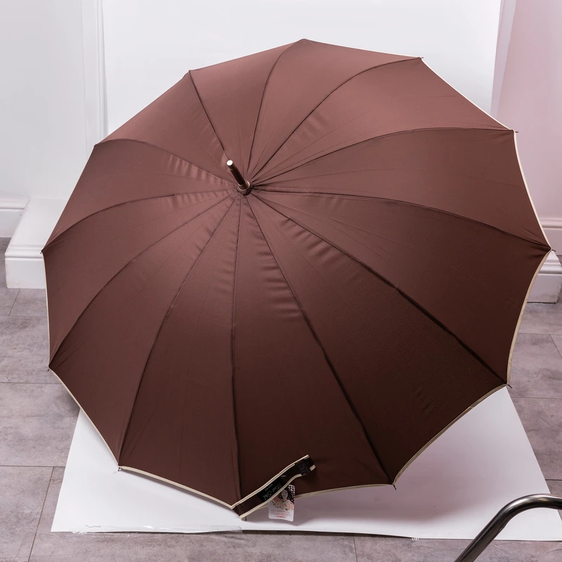 Класична парасолька-тростина з чохлом напівавтомат з поліестеру міцна надійна 12 спиць діаметр 120 см Коричневий HP-23-16BR — Yiwu