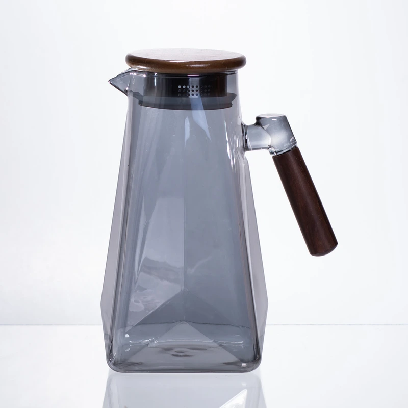 Глечик для напоїв скляний 1.8 л з бамбуковою кришкою 64486-73 — Yiwu