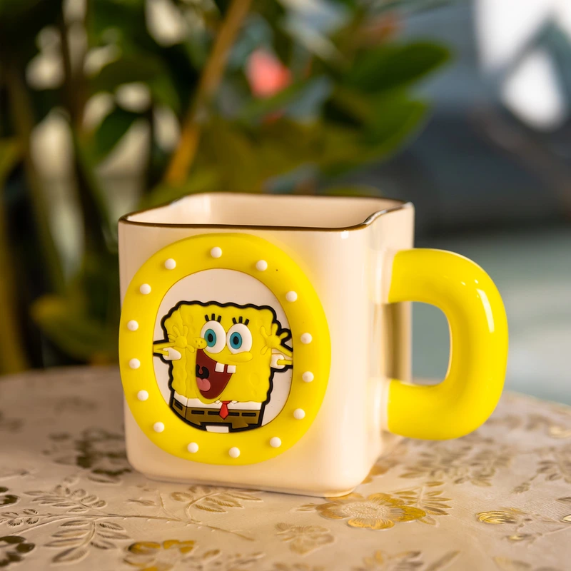 Порцелянова чашка Губка Боб