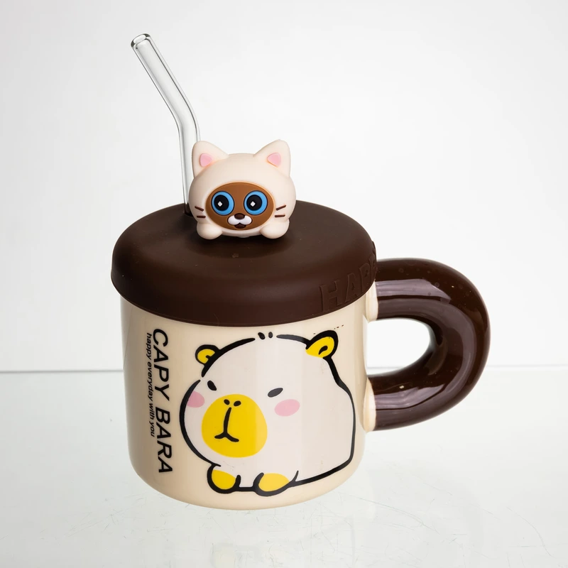 Чашка порцелянова з кришкою і трубочкою Капібара з котиком 400 мл FM-27A