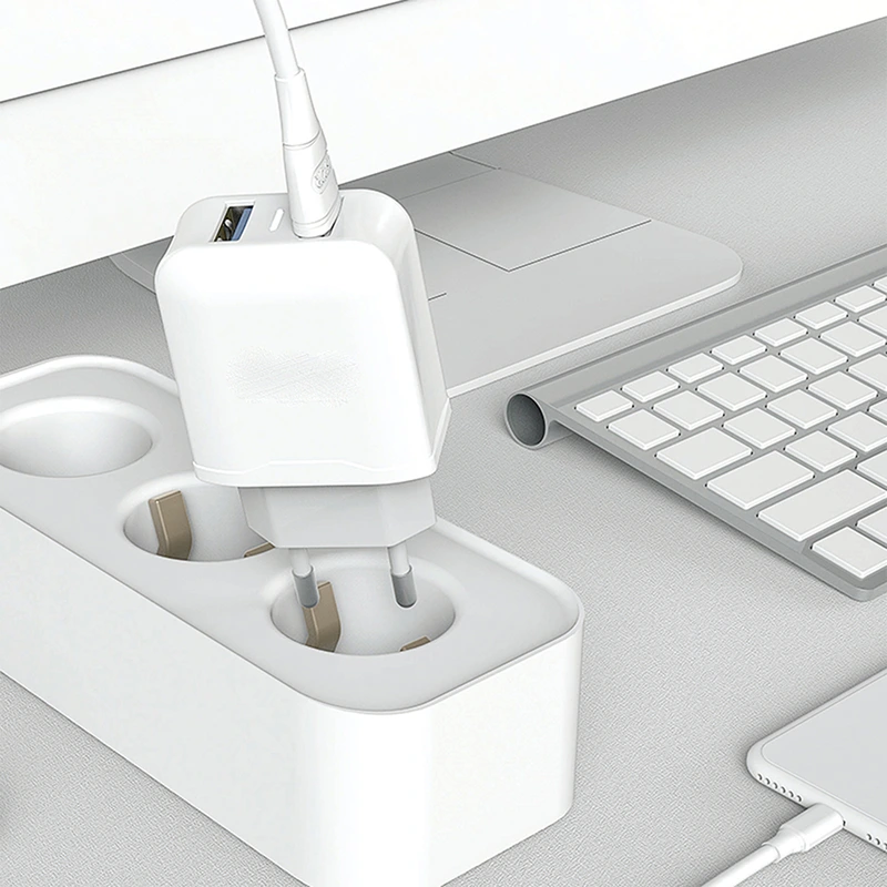 Мережевий зарядний пристрій Avantis A829 (2USB/2.4A) + USB кабель Lightning- білий