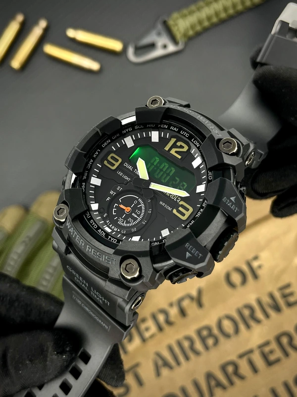 Awarder 003 Black