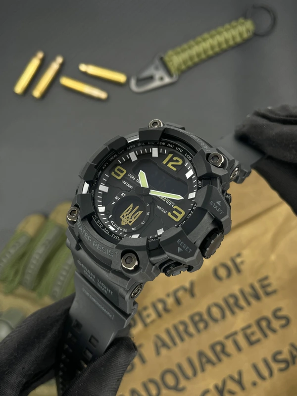 Awarder 003 Тризуб золото Black