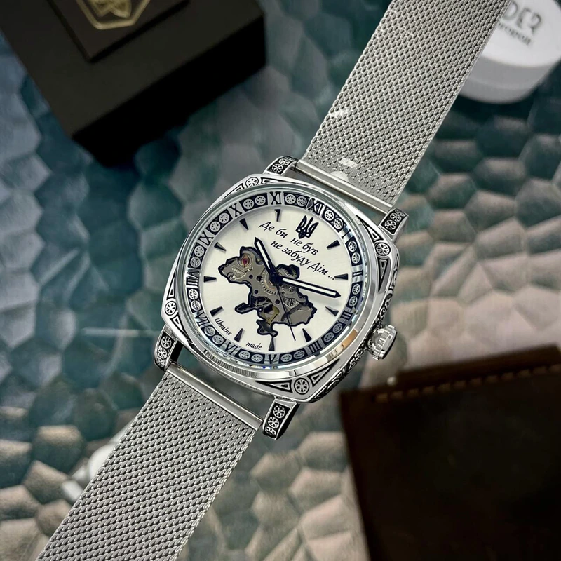 Awarder 021-3D  Де би не був Silver-White Mesh