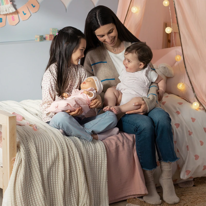 Інтерактивна лялька BABY BORN – АННАБЕЛЬ (43 см, з аксес.)