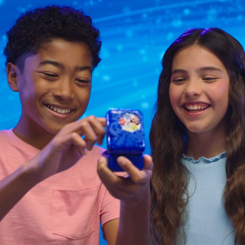 Інтерактивна іграшка з віртуальними цифровими героями BITZEE - ДІСНЕЙ