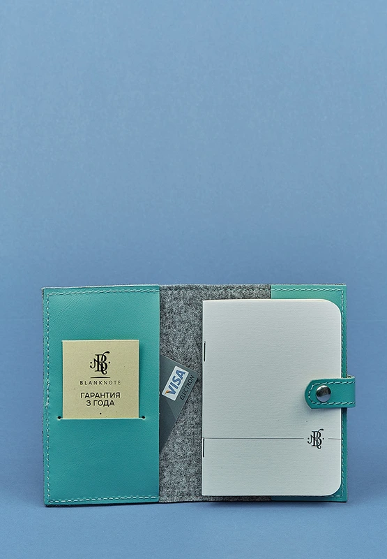 Фетрова жіноча обкладинка для паспорта 1.1 з шкіряними бірюзовими вставками