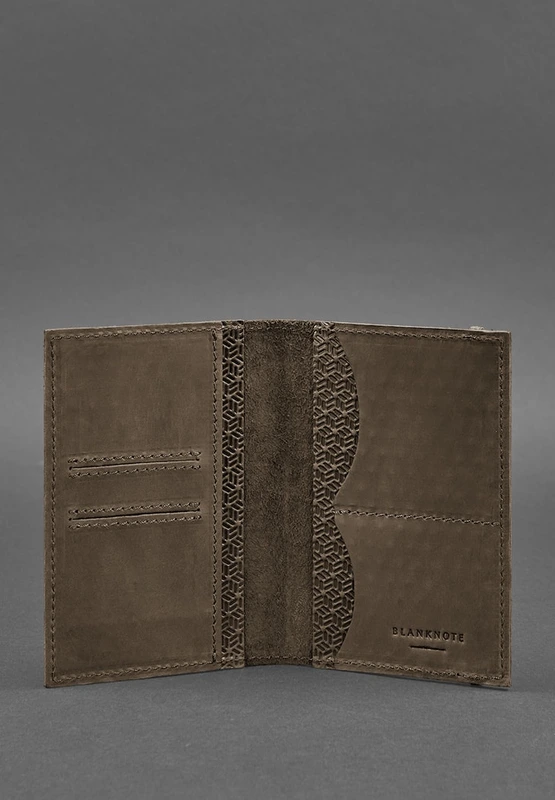 Шкіряна обкладинка для паспорта 2.0 Карбон темно-коричнева