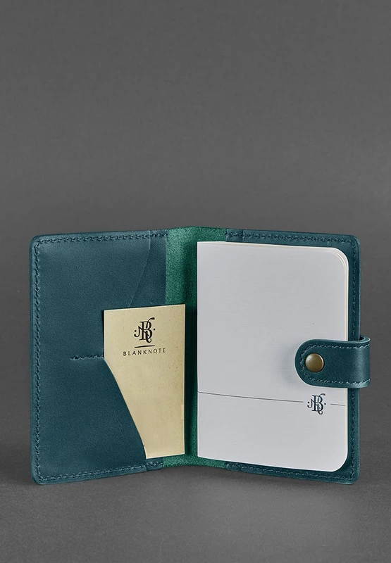 Шкіряна обкладинка для паспорта 3.0 зелена