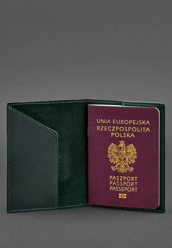 Шкіряна обкладинка для паспорта з польським гербом зелена Crazy Horse