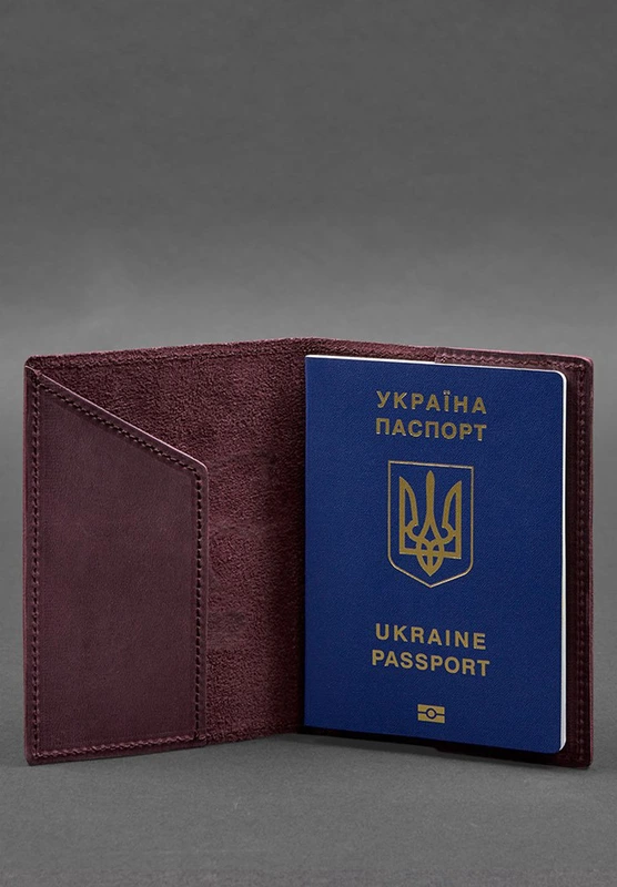 Шкіряна обкладинка для паспорта з мапою України бордовий Crazy Horse