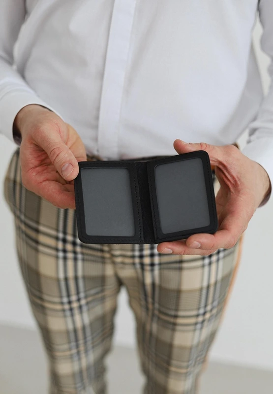 Шкіряна обкладинка для ID-паспорта і водійського повсідчення 4.0 чорна