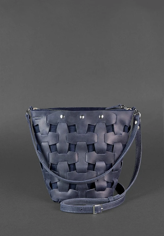 Шкіряна плетена жіноча сумка Пазл M синя Crazy Horse