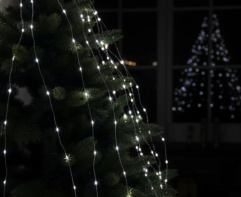 Гірлянда електрична Chomik "Оберемок струн", 200 LED, 10х2м, холодний білий, від мережі