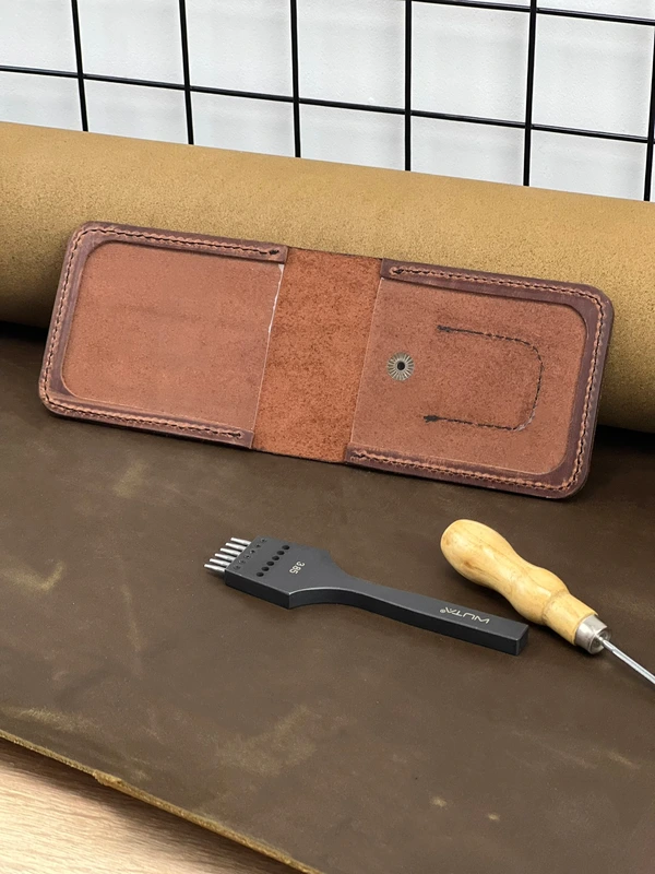 Обкладинка на посвідчення Національної Гвардії України із натуральної шкіри "Crazy Hors", Коричневий