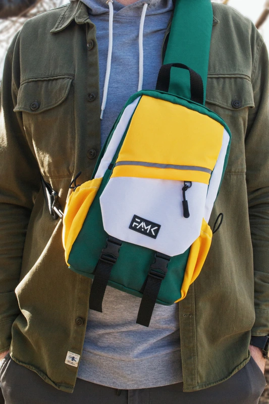 Рюкзак-сумка слінг на одне плече FAMK зелений/жовтий