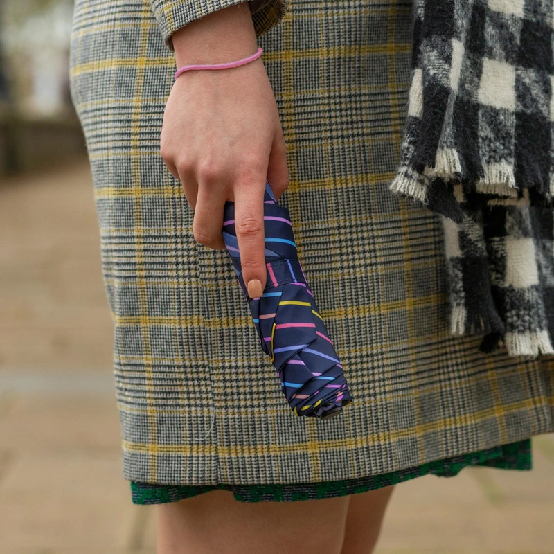 Парасолька жіноча Fulton L553-041253  Superslim-2 Rainbow Pinstripes (Різнокольорові полоси)