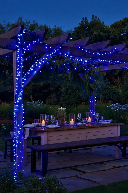 Новорічна гірлянда вулична 30 м 300 LED з сонячною батареєю чорний провід Синій SB300L30MBBL