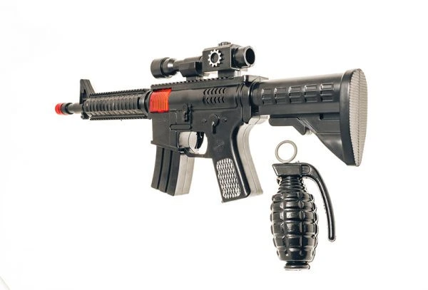 Іграшковий автомат-тріскачка "M16" з гранатою Golden Gun 803