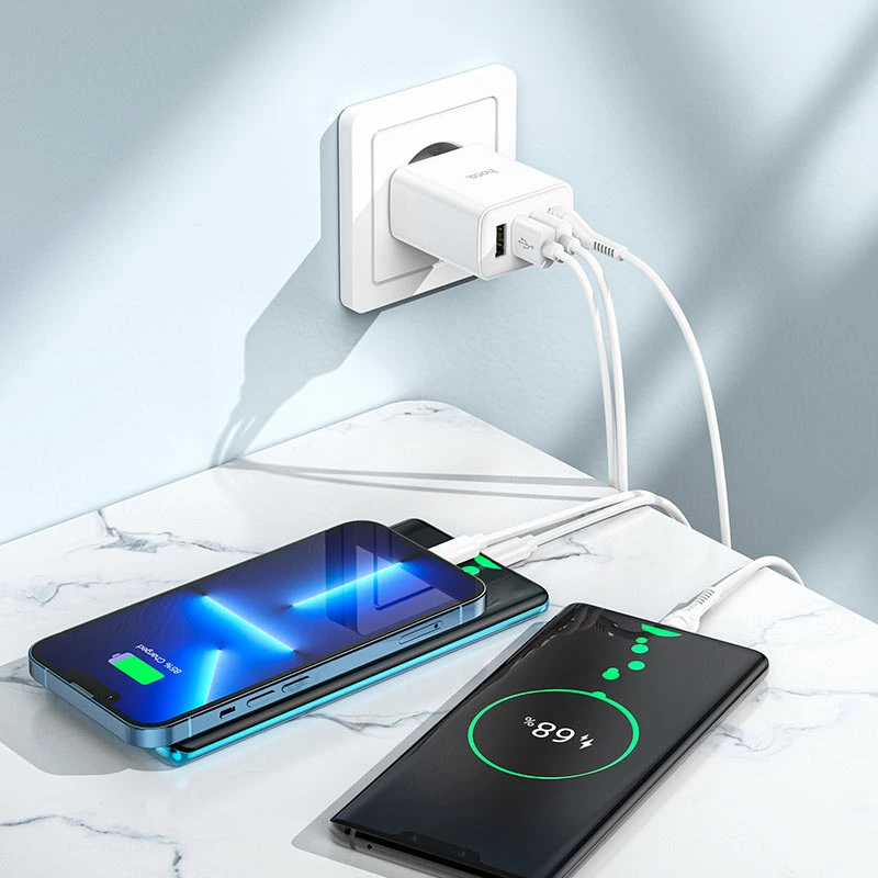 Мережевий зарядний пристрій HOCO C102A Fuerza QC3.0 four-port charger 18W White — фото 7