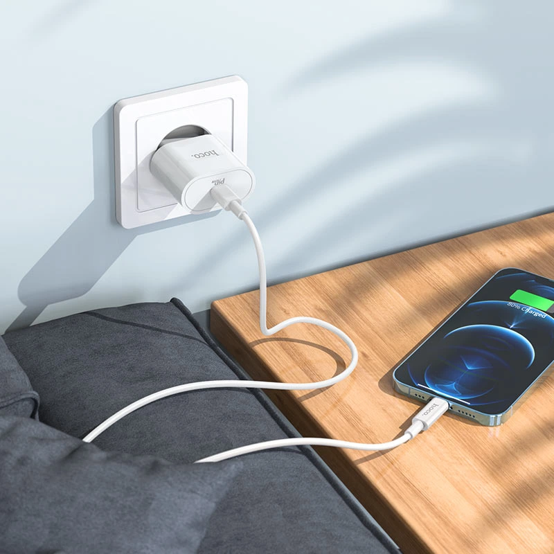 Мережевий зарядний пристрій з кабелем HOCO C94A Metro single port PD20W charger set(C to iP) White — фото 5