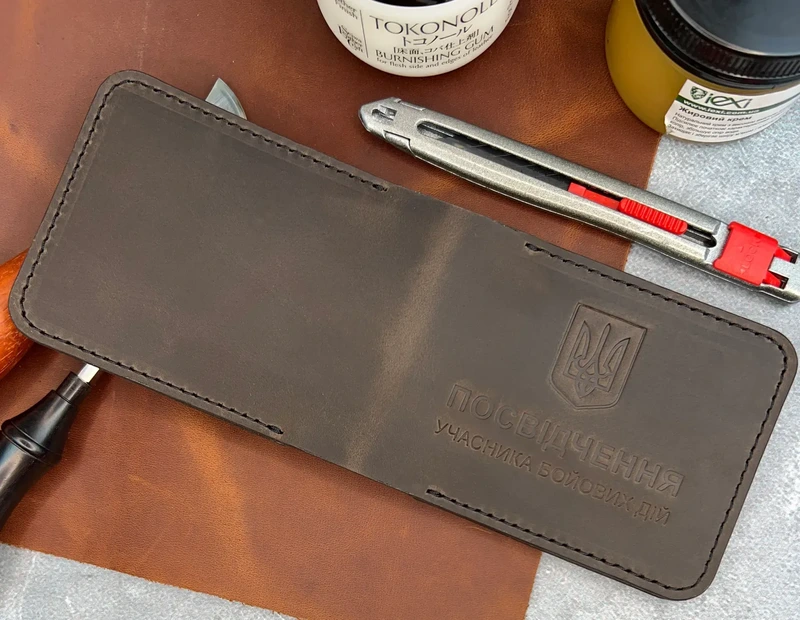 Обкладинка на посвідчення Учасника Бойових Дій із натуральної шкіри "Crazy Hors", Шоколадний