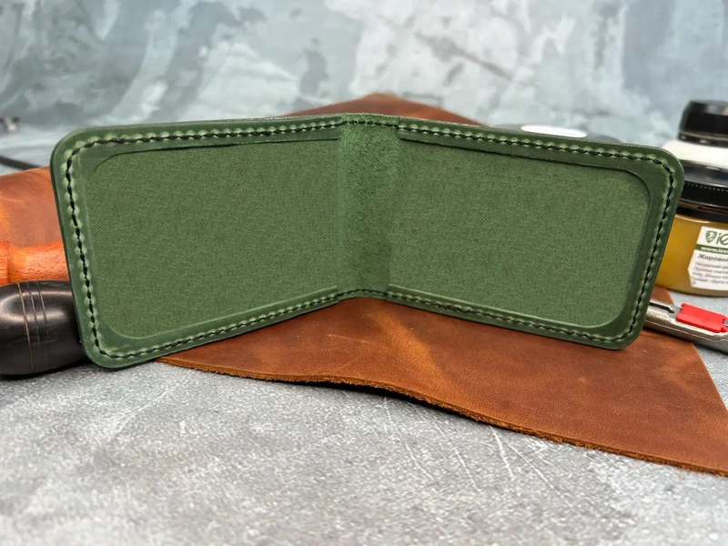 Шкіряна обкладинка ID паспорта та автодокументів "Crazy Hors", Зелений